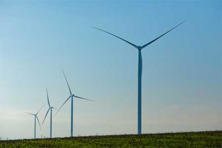 Электроэнергия первого ветропарка в Ростовской области поступила на оптовый рынок