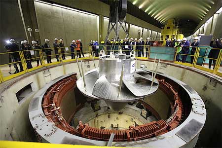На Верхне-Туломской ГЭС ПАО «ТГК-1» установлено новое рабочее колесо