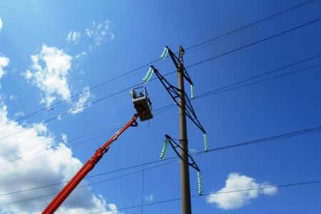 Саратовские энергетики завершили ремонт ВЛ 110 кВ в Татищевском районе