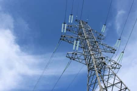 Энергетики повысят надежность 450 км ЛЭП в восточных районах Кубани