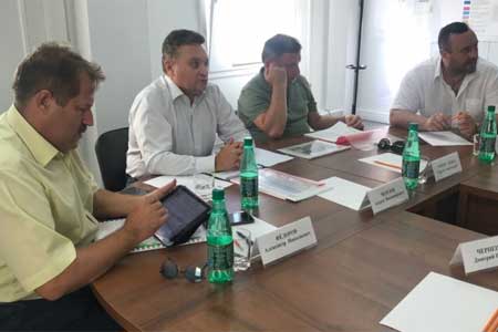Андрей Черезов провел совещание по вопросам строительства генерирующих объектов на территории Респуб