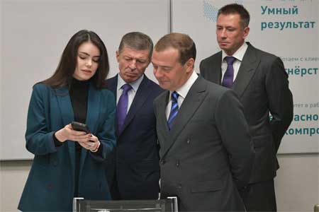 СИБУР в своем корпоративном центре представил результаты цифровизации компании Председателю Правительства России