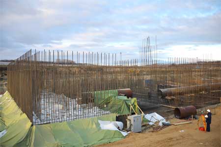 На Курской АЭС-2 с опережением графика началось бетонирование фундаментной плиты блочной насосной станции энергоблока №1
