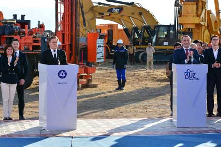 Президент РФ В. Путин и Президент Узбекистана Ш. Мирзиеев дали старт проекту строительства первой АЭС в Узбекистане