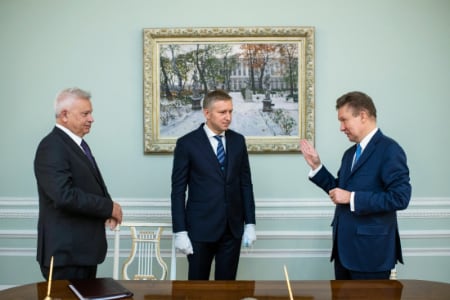 «Газпром» и «ЛУКОЙЛ» подписали Основное соглашение об условиях освоения двух месторождений в Ненецком автономном округе