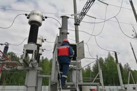 «Россети Тюмень» повысили надежность электроснабжения более 20 социально значимых объектов в Югре