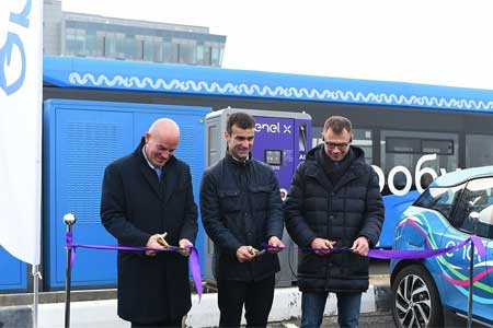 Энел Икс Рус установила свою первую зарядную станцию для электромобилей в инновационном центре Сколково