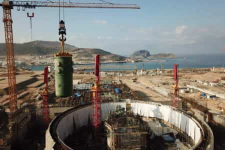 Первый корпус реактора установлен на турецкой АЭС «Аккую»