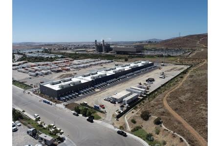 В Калифорнии введена в строй крупнейшая в мире батарея мощностью 250 МВт