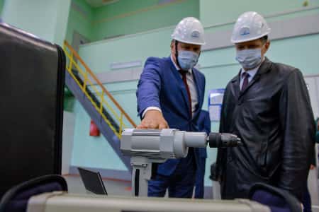 АО «ТОМЗЭЛ» представило новую продукцию на выездном совещании правительства Томской области