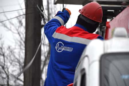 ГУП РК «Крымэнерго» ведет поэтапную модернизацию энергообъектов в Оленевке