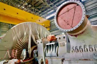 На стройплощадке Курской АЭС-2 раньше срока выполнена одна из ключевых операций года - постановка турбины на валоповорот