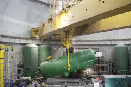 На Курской АЭС-2 смонтирован первый парогенератор
