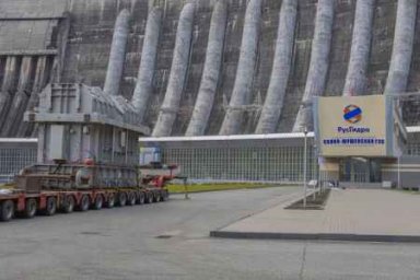 На Саяно-Шушенскую ГЭС доставлен новый резервный силовой трансформатор