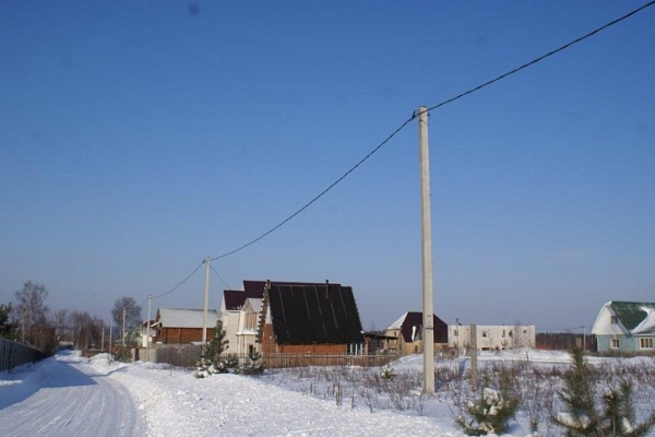 «Ленэнерго» обеспечила электроэнергией 182 садовых дома в Ленинградской области