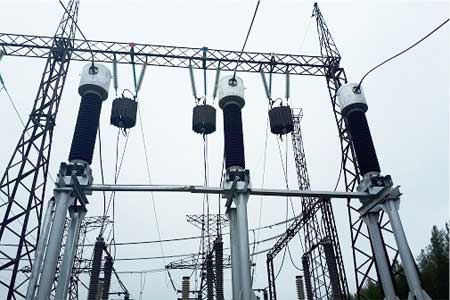 ФСК ЕЭС установила новые трансформаторы тока на подстанции 220 кВ «Мираж» в Ханты-Мансийском автоном