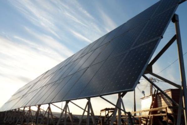 Впервые в Германии построят "чисто коммерческую" солнечную электростанцию.