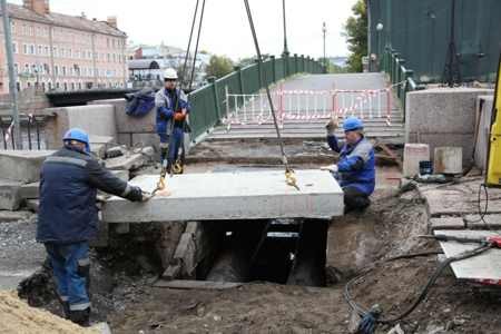 Обновление у Красноармейского моста: робот помог «Теплосети» повысить надежность теплоснабжения 55000 жителей Адмиралтейского района