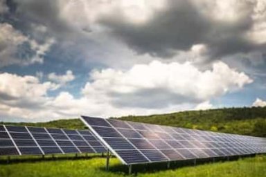 В Свердловской области завершили строительство первых трех солнечных электростанций