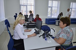 В Трусовском районе Астрахани сегодня начал работу новый Центр облуживания потребителей "Россети Юг"