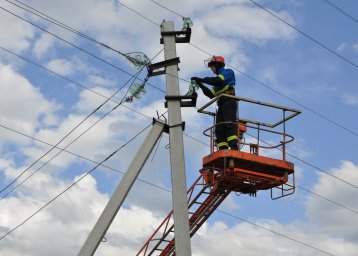 Ульяновские энергетики проводят массовые ремонтные работы