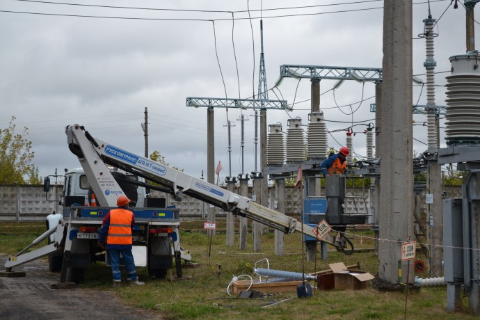 Чувашские энергетики отремонтировали свыше 800 км линий электропередачи