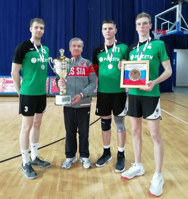 Спортсмены «МРСК Волги» стали серебряными призерами волейбольного турнира Министерства энергетики