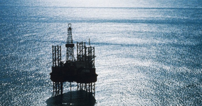 «Роснефть» ищет подрядчика для исследования Богатинского участка недр в Охотском море