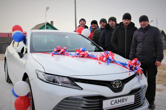 Забайкальские горняки получили в награду автомобили от СУЭК за победу в производственных соревнованиях по итогам 2019 года