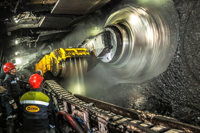 Бригада шахты имени А.Д. Рубана АО «СУЭК-Кузбасс» добыла рекордные 5 миллионов тонн угля
